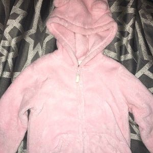 3 for 10$ 💜GUC SZ 24 mo pink fleece jacket